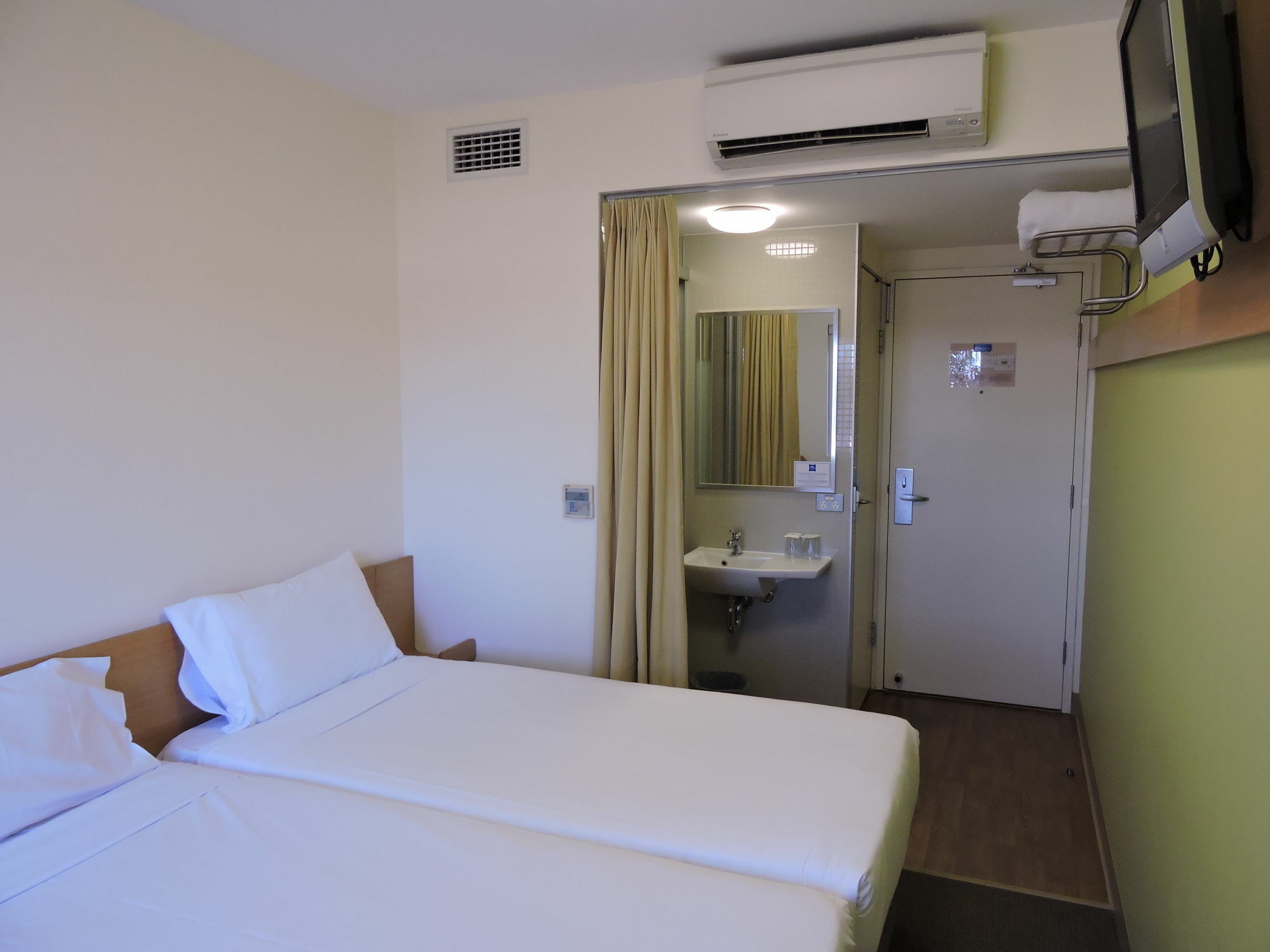 Ibis Budget Sydney Olympic Park Zewnętrze zdjęcie